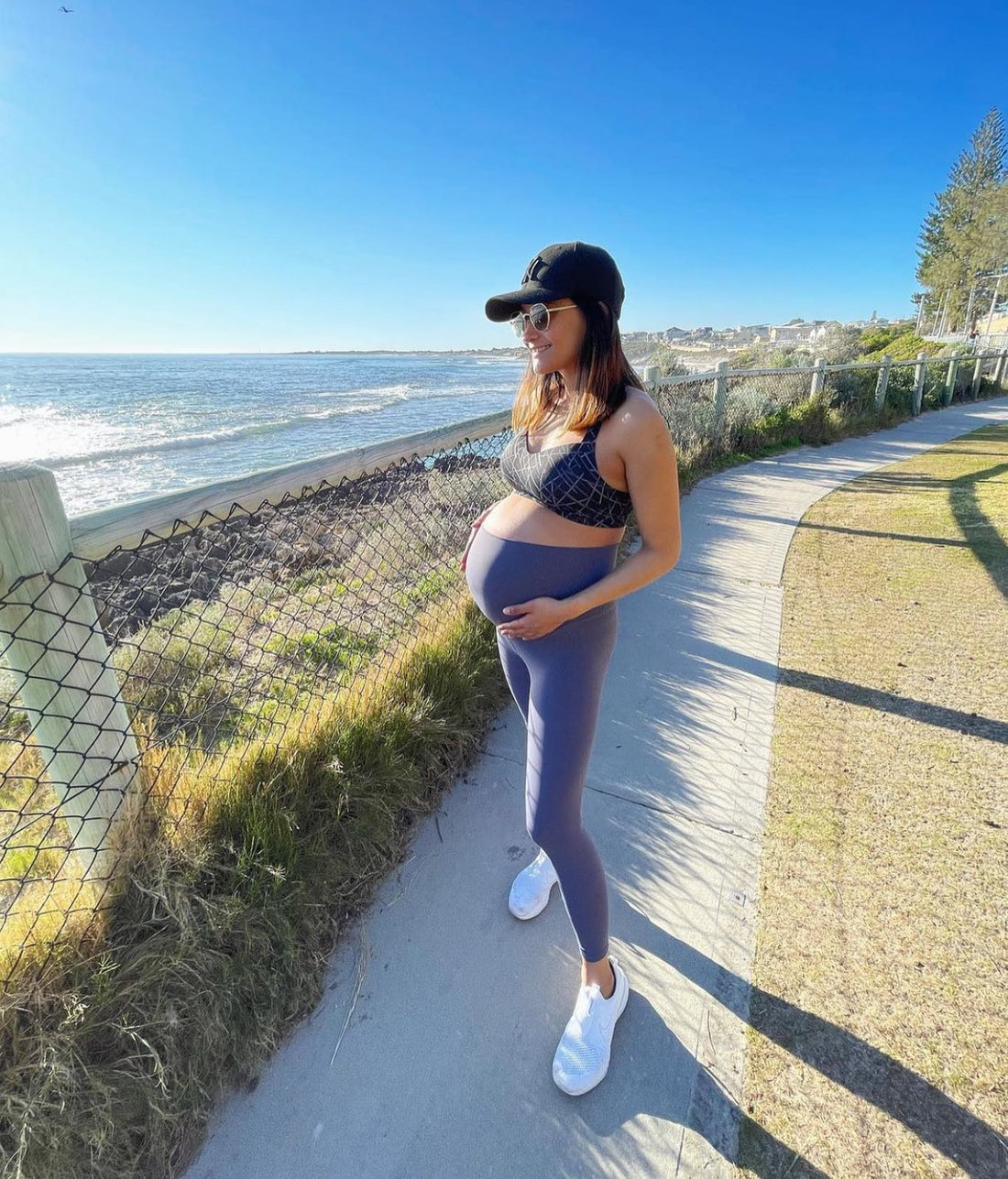Pregnant, Glowing, and Low-Key a Style Goddess — Thanks Bundle