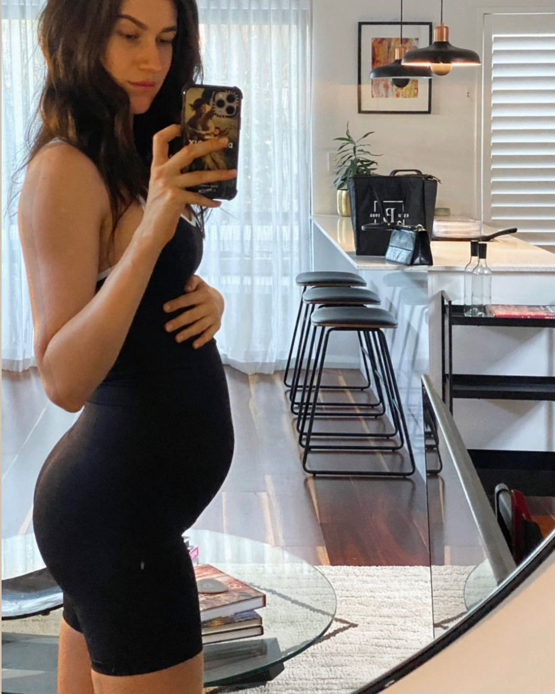 Give the bump a breather (and the thighs a party)